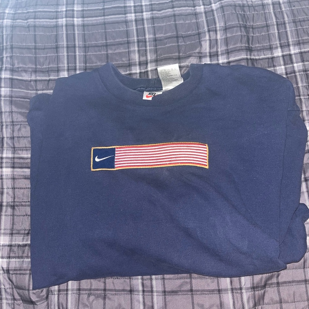 Vintage Nike “USA” Crewneck